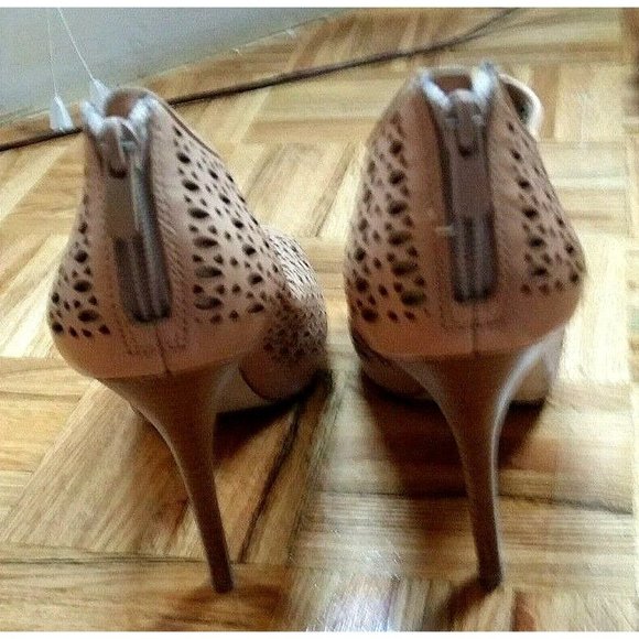 Ann Taylor nude tan perforated mesh leather ankle boots booties high heels 9 1/2 - Picture 6 of 12